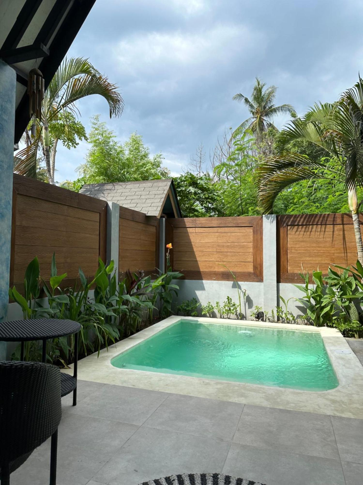 Atties Villa Gili Air Exteriör bild